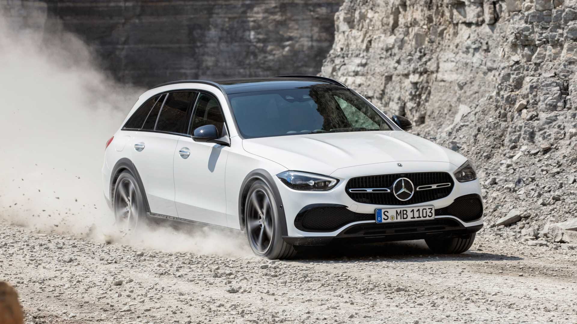 Линейку Mercedes-Benz C-Class пополнили версией для деревни