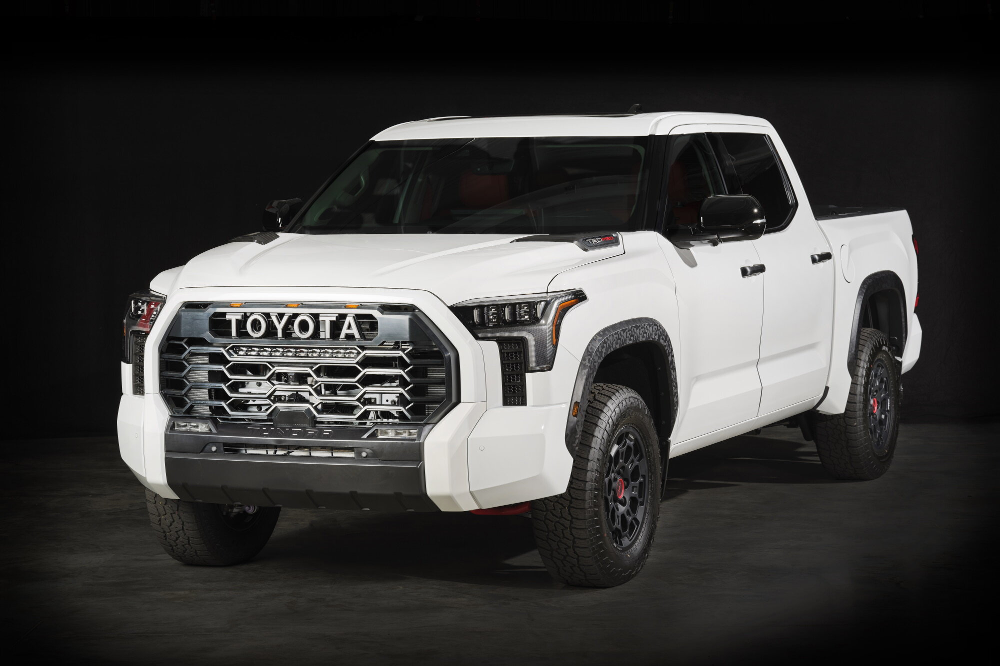 Новая Toyota Tundra теперь существует и в виде кольцевого болида