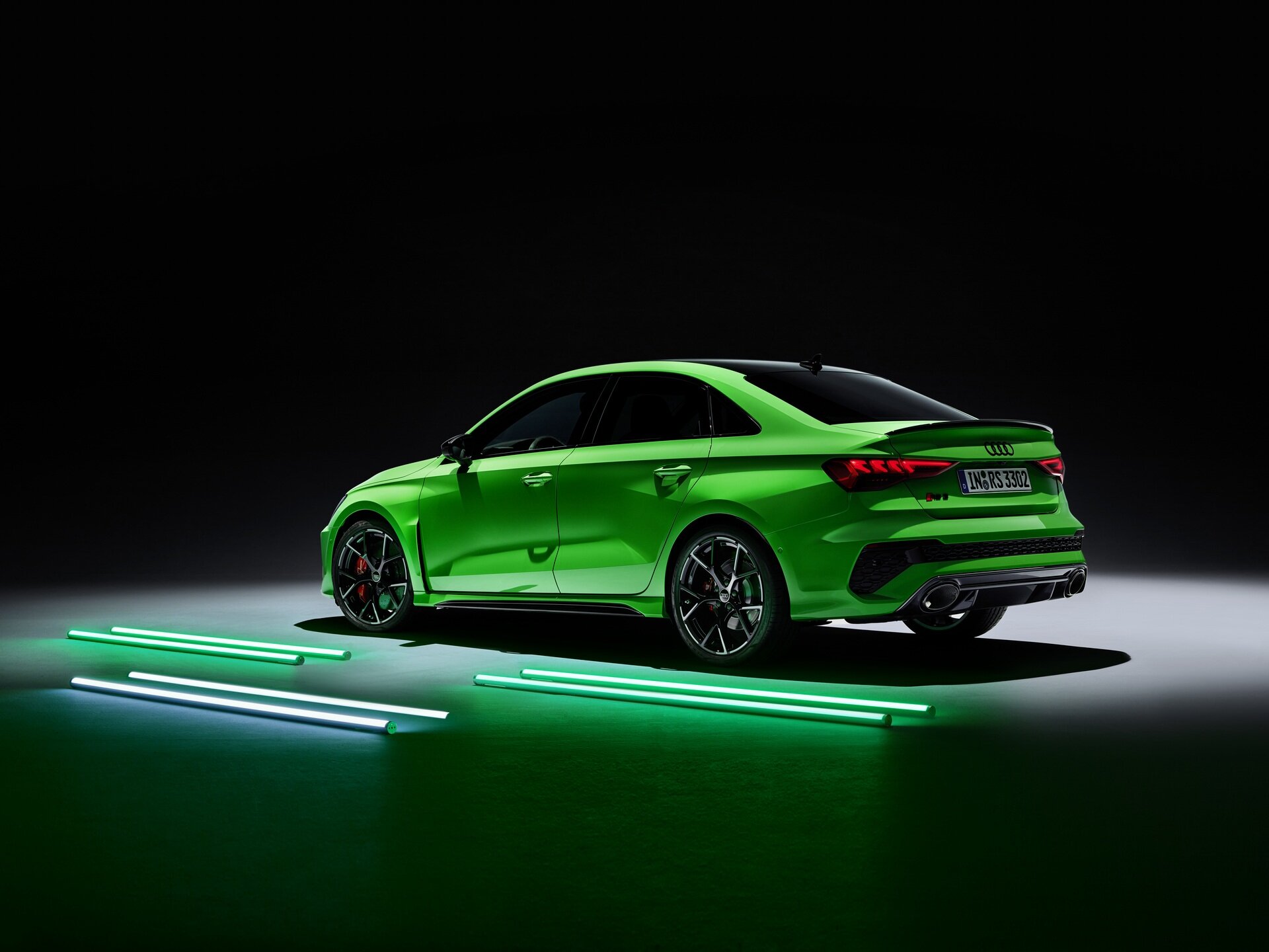 Audi RS3 нового поколения сохранила турбопятерку и получила инновационную заднюю ось