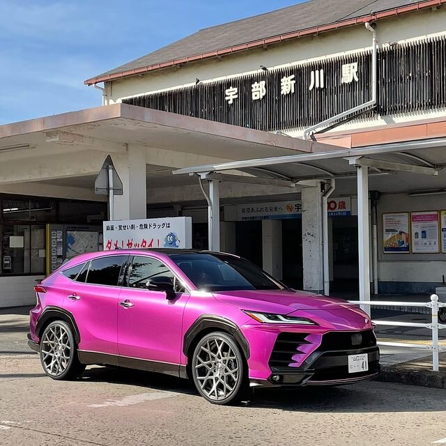 Как Toyota Harrier превратить в Lamborghini Urus? Есть ответ (ФОТО)