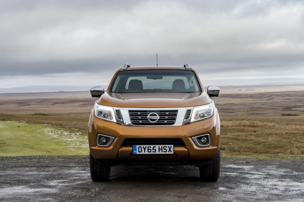 Dongfeng привезет в Россию пикап на базе Nissan Navara