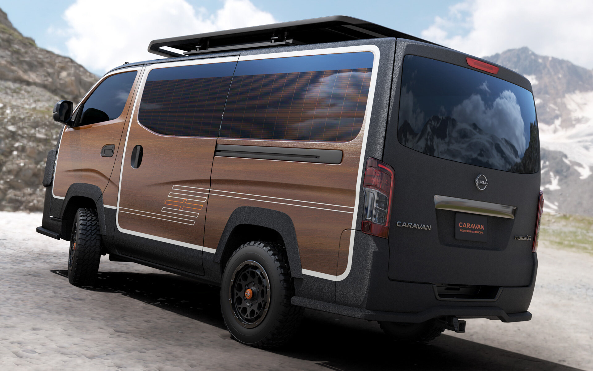 Nissan представит Fairlady Z и Caravan Mountain Base Concept на Tokyo Auto Salon