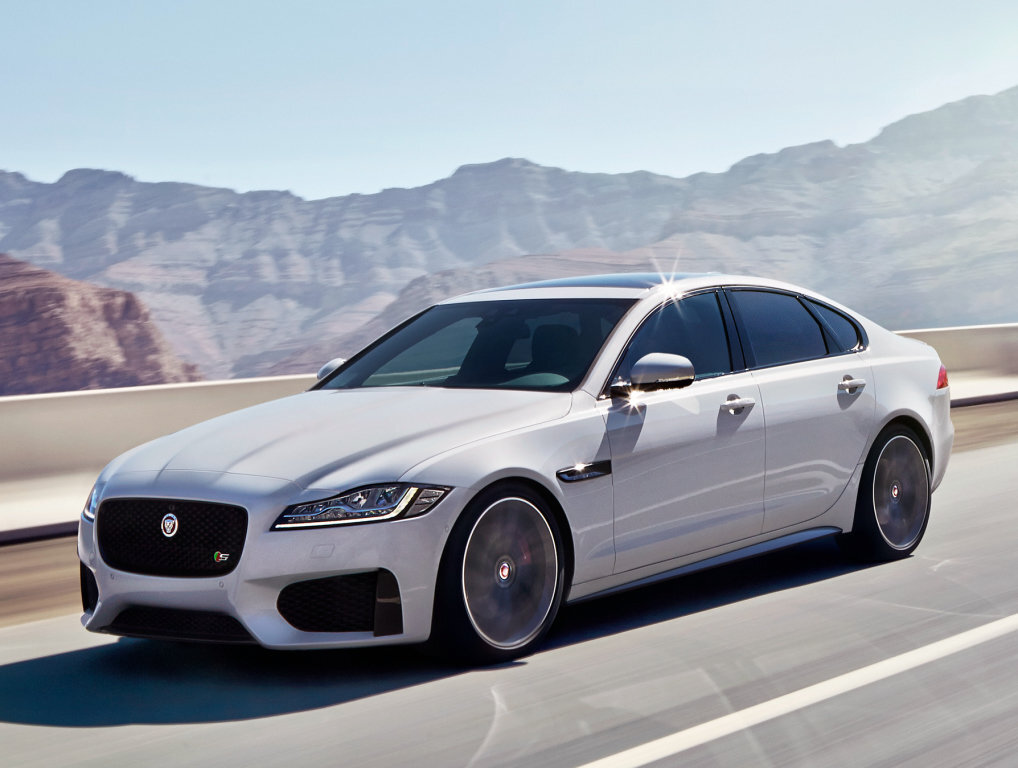 Jaguar XF после фейслифтинга подорожал в России: от 4 451 000 рублей