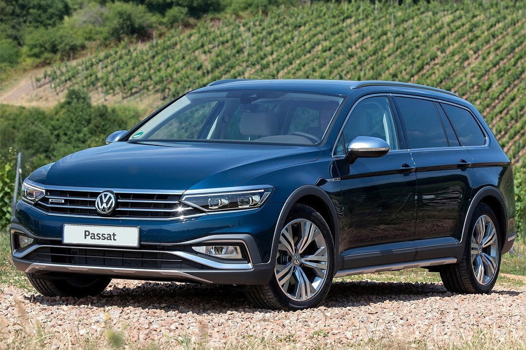 Volkswagen Passat-седан покинул Россию