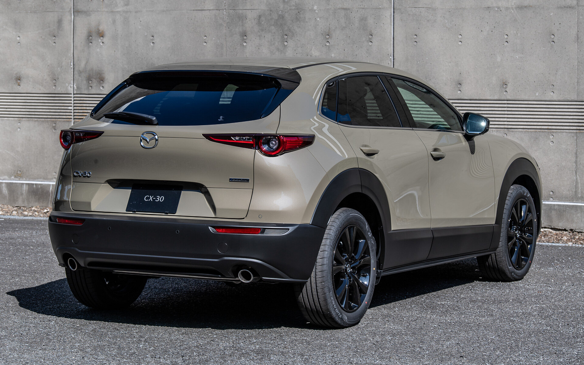 Mazda CX-30 подвергли легкому обновлению