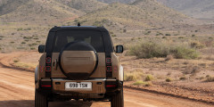 Land Rover Defender 130