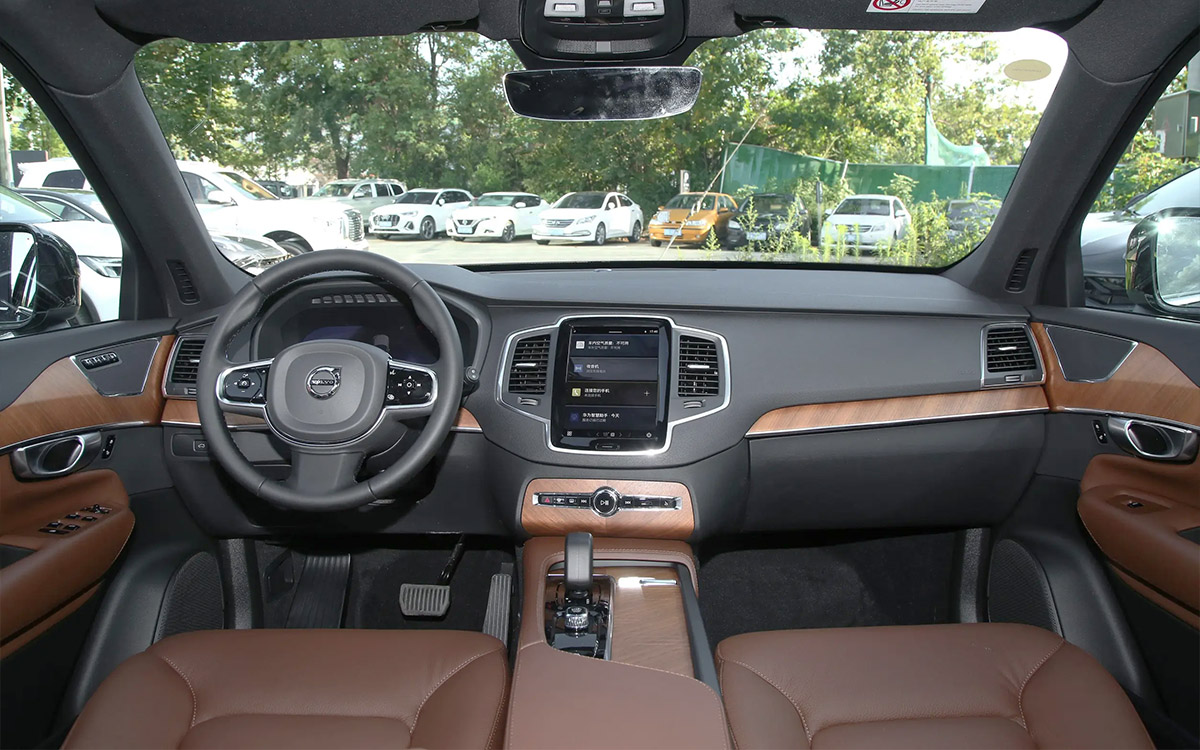 Volvo XC90