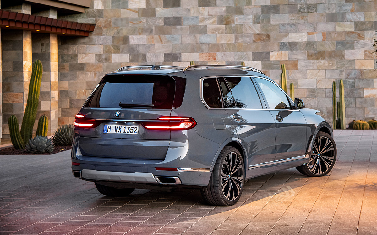 BMW X7