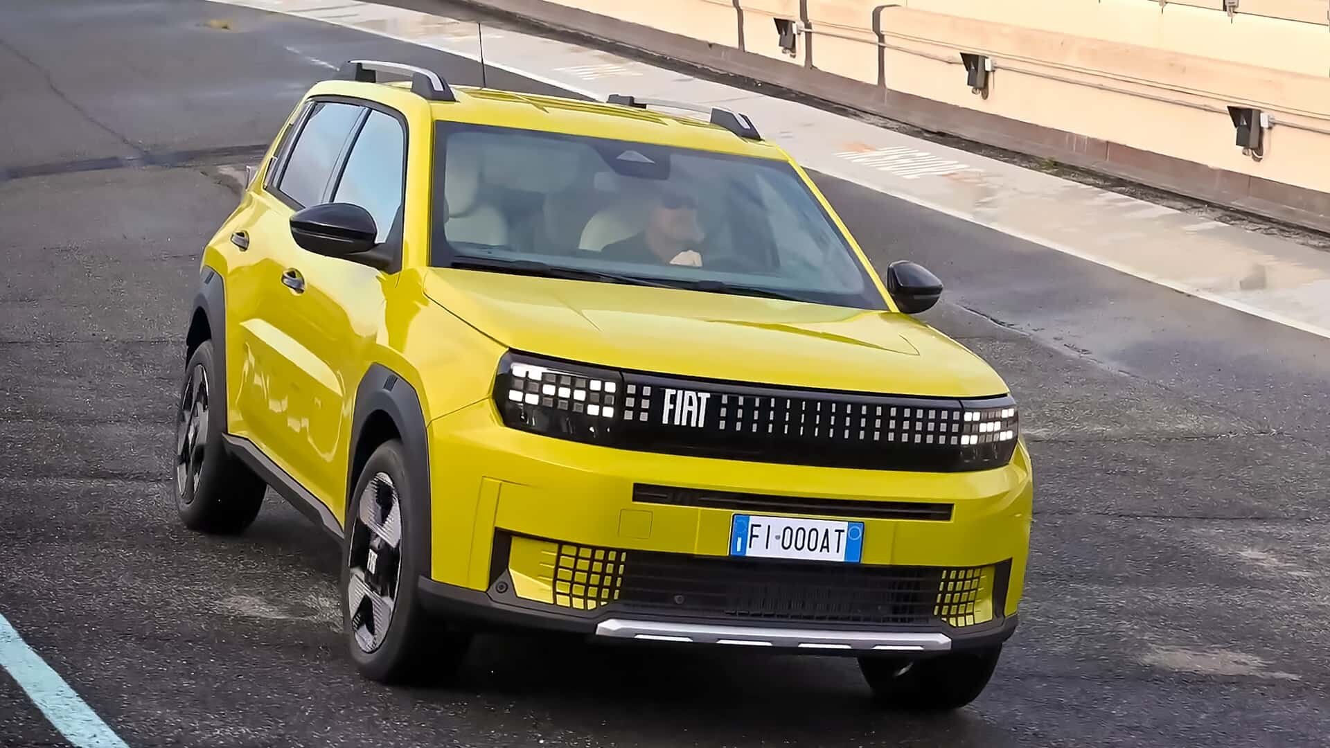 Stellantis представил перерожденный Fiat Panda