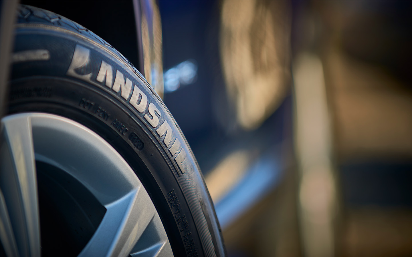 Фото: Landsail Tyres