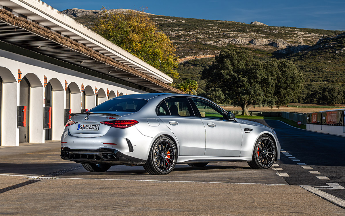 Mercedes-AMG C 63 S E Performance