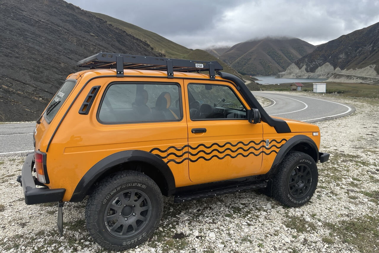 Перспективную Lada Niva Sport проверяют высокогорьем Кавказа