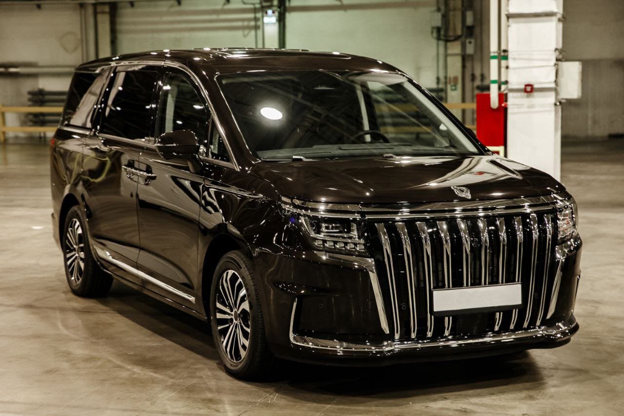 Sollers представил аналог Toyota Alphard для российского рынка