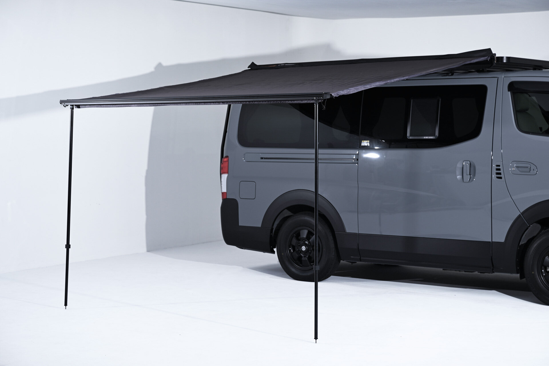 В Японии начали продавать новую разновидность Nissan Caravan